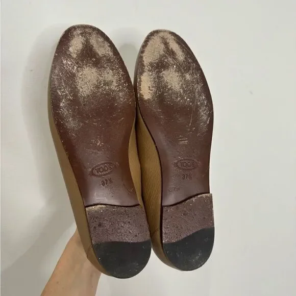TOD’S Embellished Leather Loafer in Tan